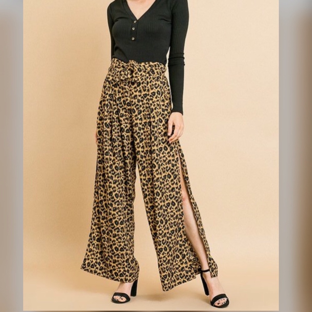 <LAST>High Waist Leopard Wide Leg Front Tie Pants - Picture 4 of 8